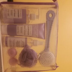 Olivia Grace Lavender Bath & Body Set - Purple